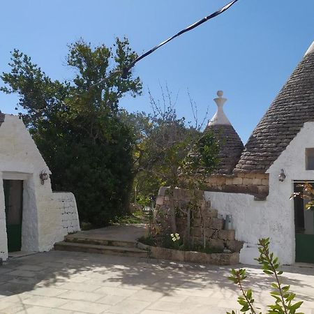 אוסטוני Trulli Di Ivana מראה חיצוני תמונה
