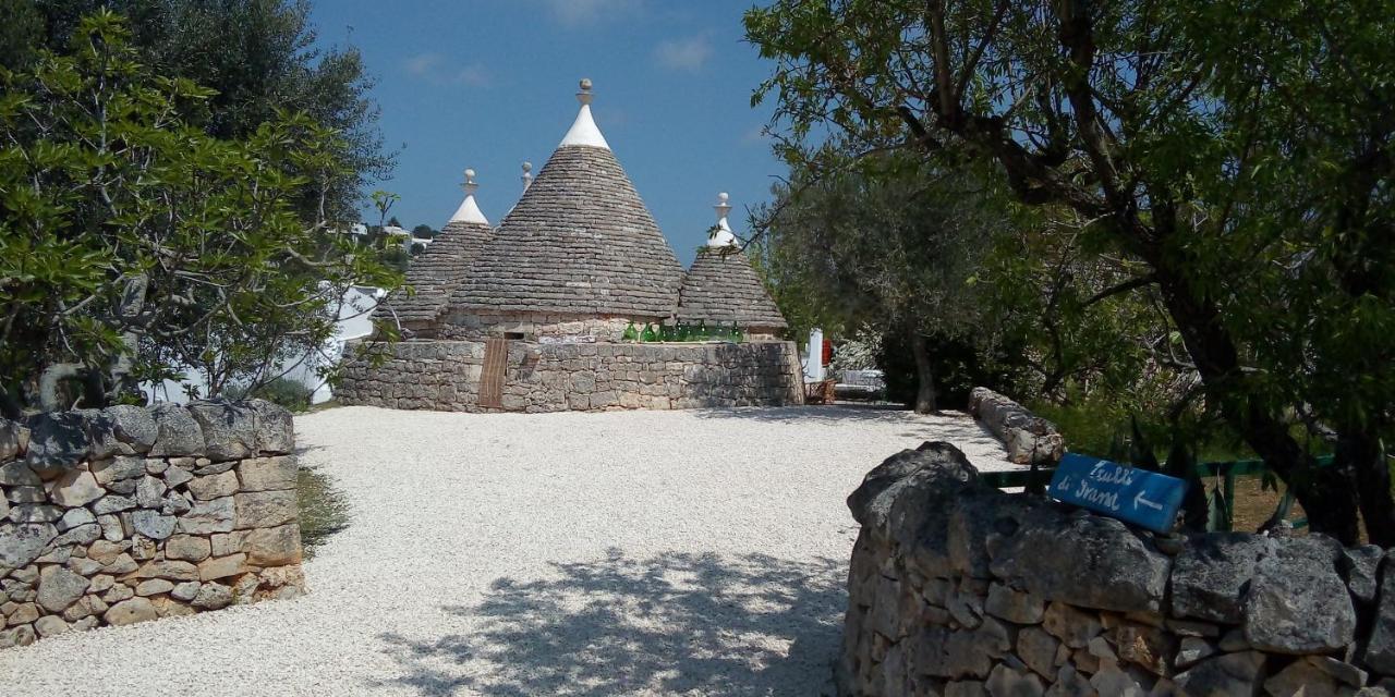 אוסטוני Trulli Di Ivana מראה חיצוני תמונה