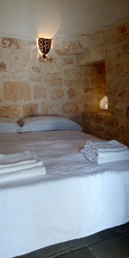 אוסטוני Trulli Di Ivana מראה חיצוני תמונה