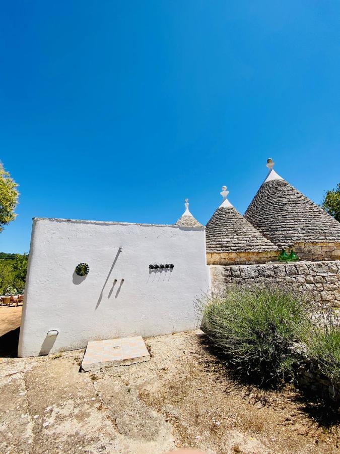 אוסטוני Trulli Di Ivana מראה חיצוני תמונה