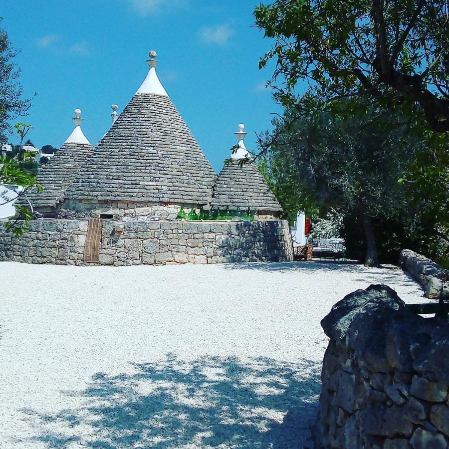 אוסטוני Trulli Di Ivana מראה חיצוני תמונה