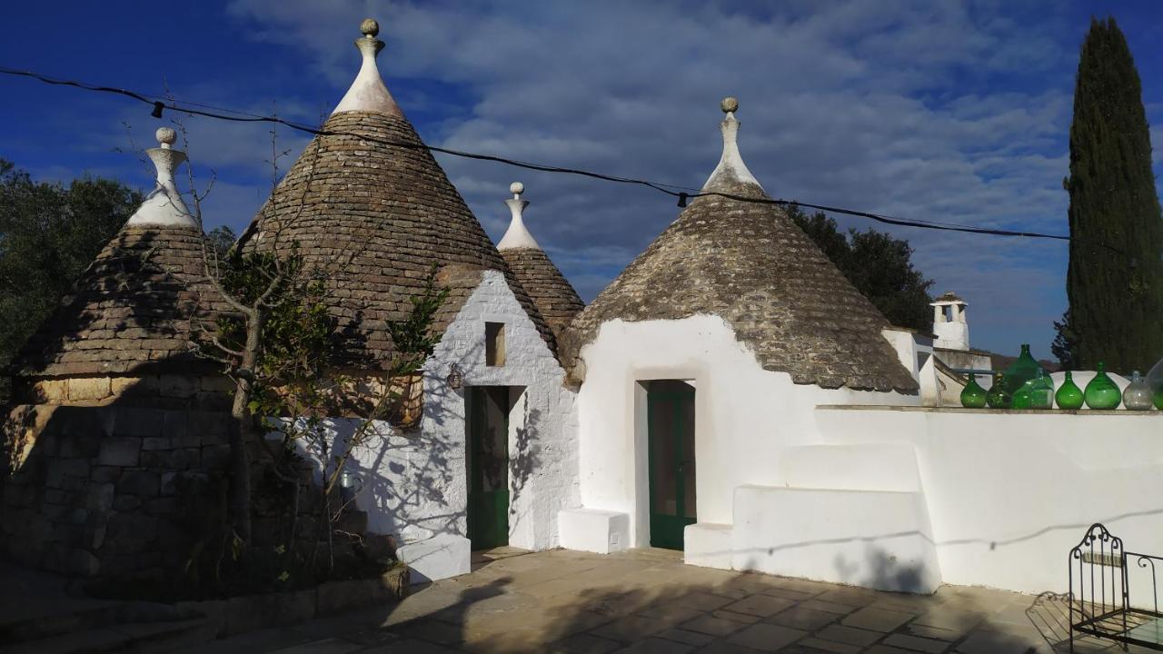 אוסטוני Trulli Di Ivana מראה חיצוני תמונה