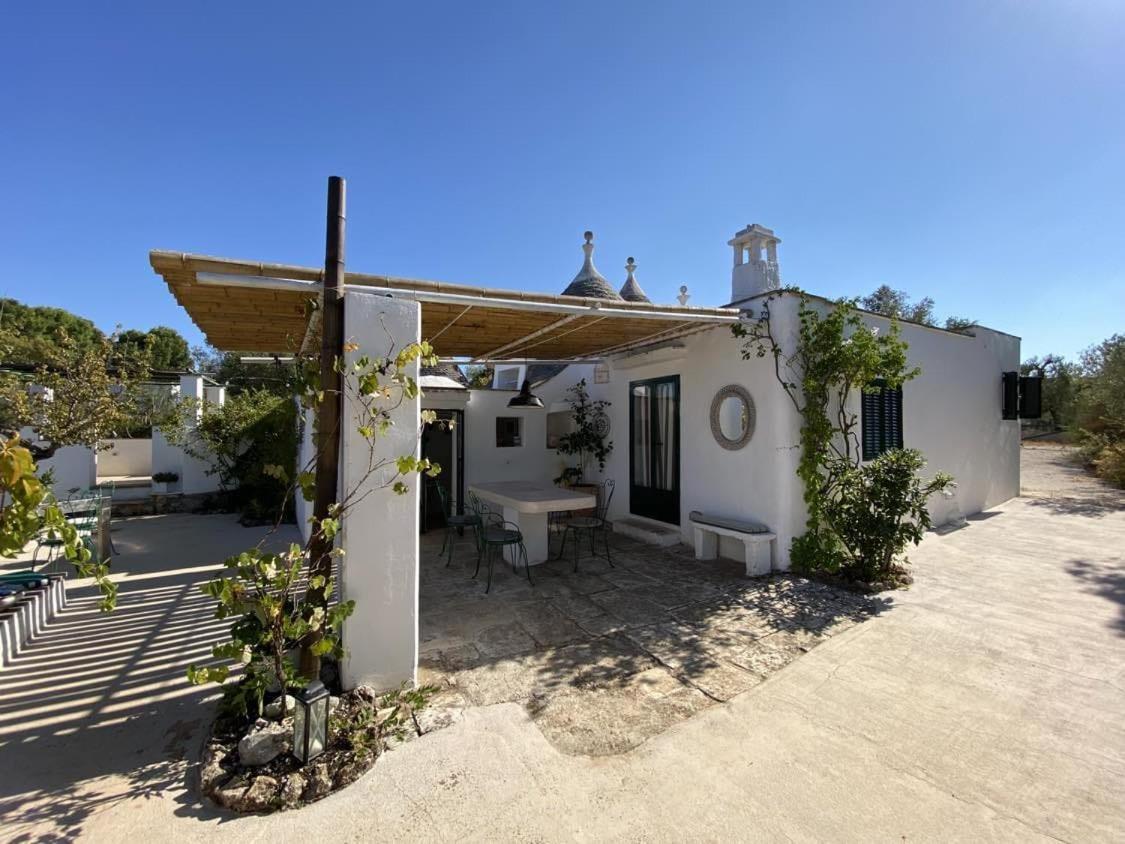 אוסטוני Trulli Di Ivana מראה חיצוני תמונה