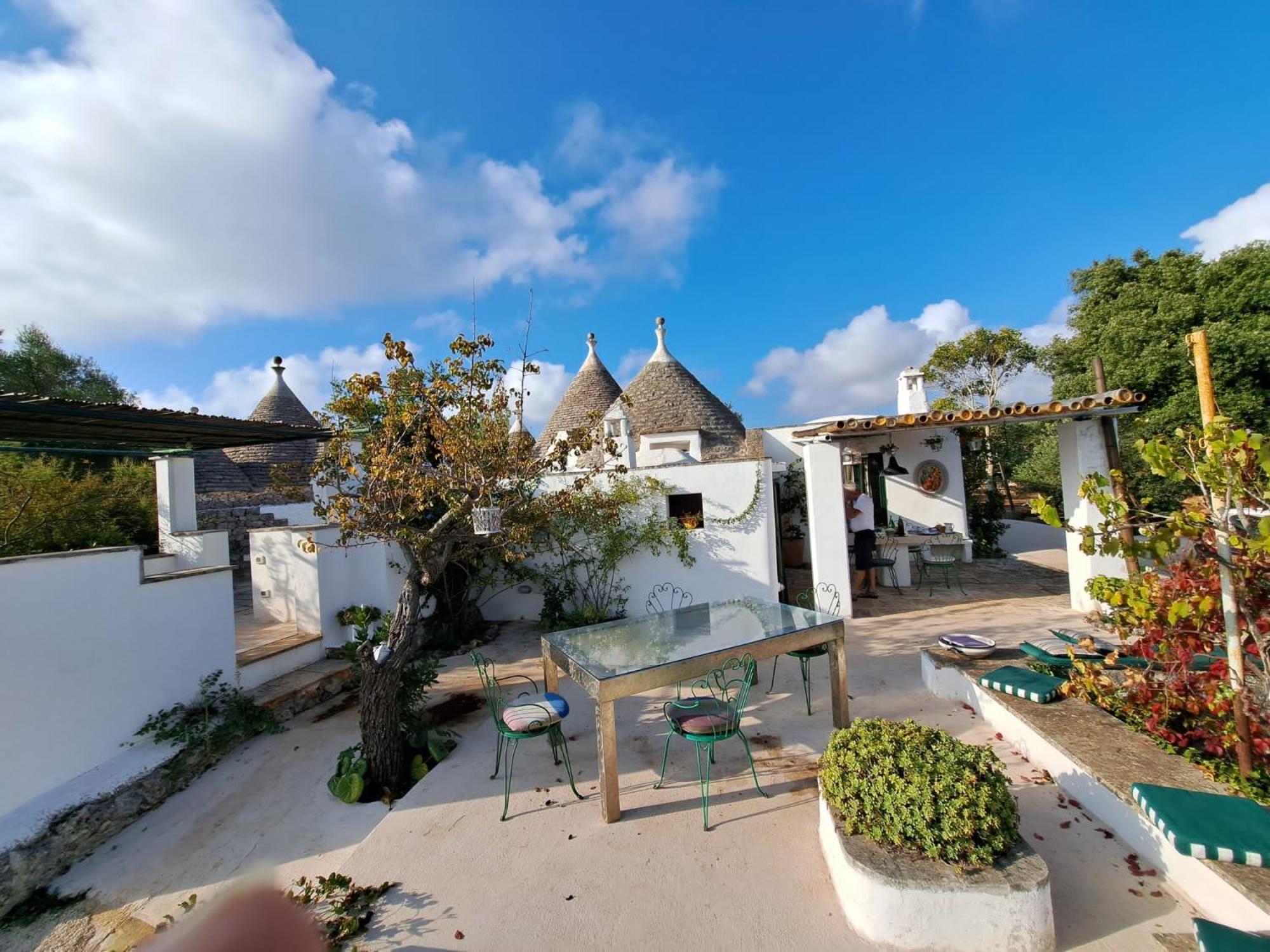 אוסטוני Trulli Di Ivana מראה חיצוני תמונה